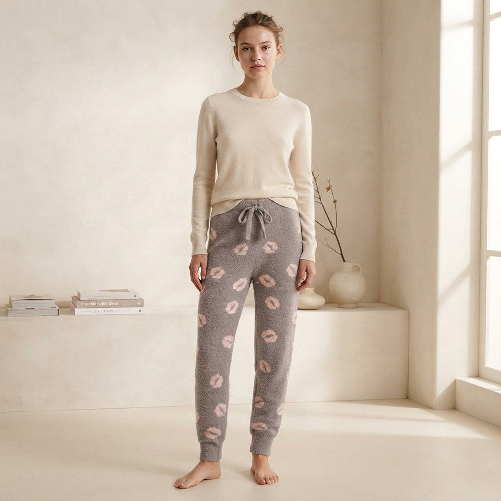 Women's Gray Lip Print Lounge Jogger Pants- Size L/XL M H W ACCESSORIES LLC Women's Gray Lip Print Lounge Jogger Pants- Size L/XL