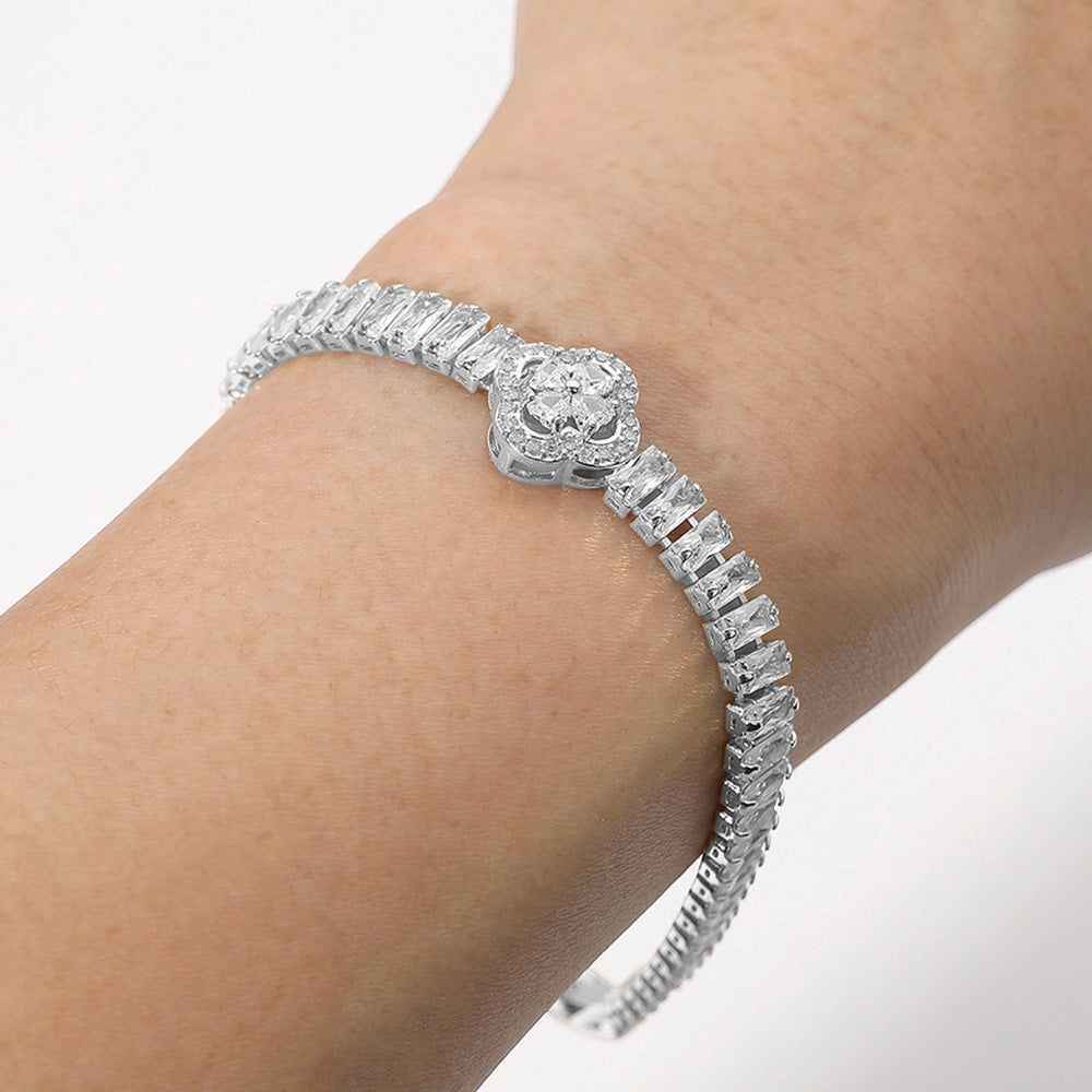 Paved Quatrefoil Pointed Gold Baguette Cluster Tennis Chain Bracelet