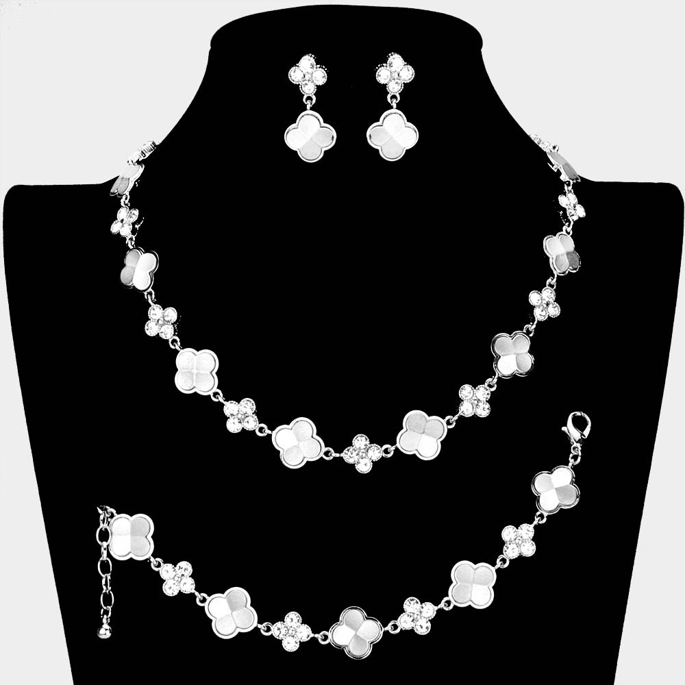Silver Tone Embellished Quatrefoil Link Necklace Jewelry Set M H W ACCESSORIES LLC Silver Tone Embellished Quatrefoil Link Necklace Jewelry Set