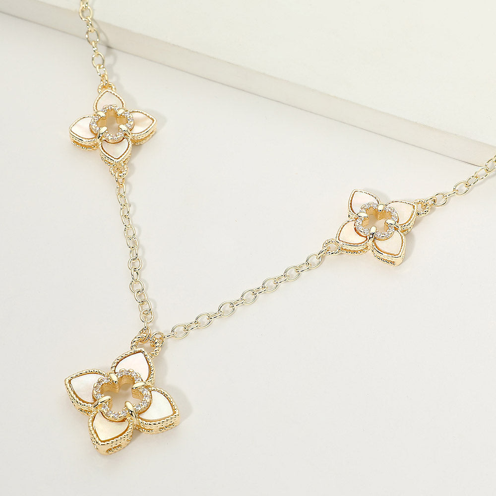 14K Gold Plated CZ Rim Mother of Pearl Floral Charm Link Necklace M H W ACCESSORIES LLC 14K Gold Plated CZ Rim Mother of Pearl Floral Charm Link Necklace