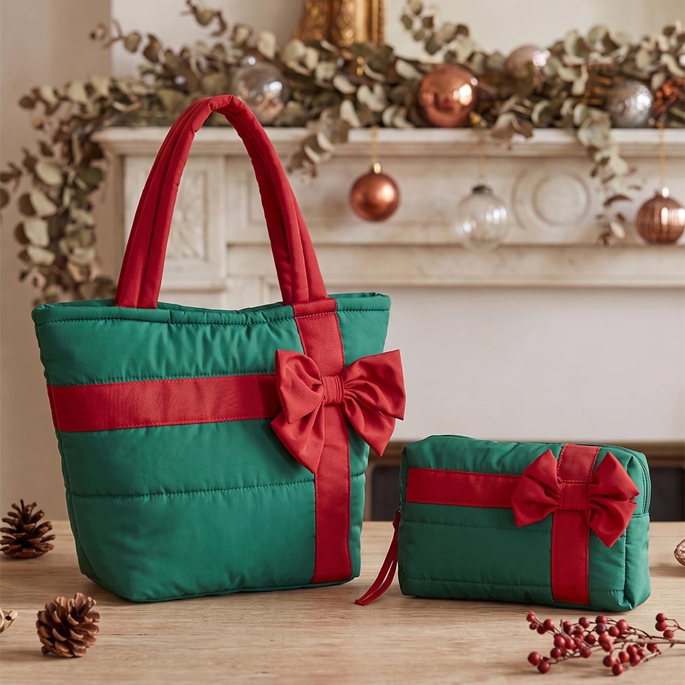 Green Plaid Bow Quilted Christmas Festive Tote Bag M H W ACCESSORIES LLC Green Plaid Bow Quilted Christmas Festive Tote Bag