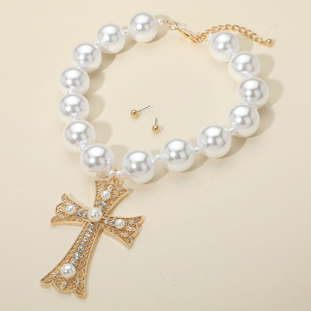 Bold Pearl Rhinestone Cross Pendant Chunky Pearl Beaded Statement Necklace