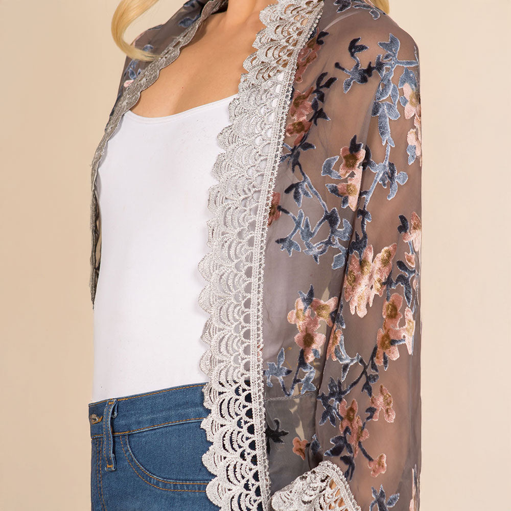 Scalloped Lace Trim Open Front Burnout Gray Floral Print Kimono Wrap Poncho