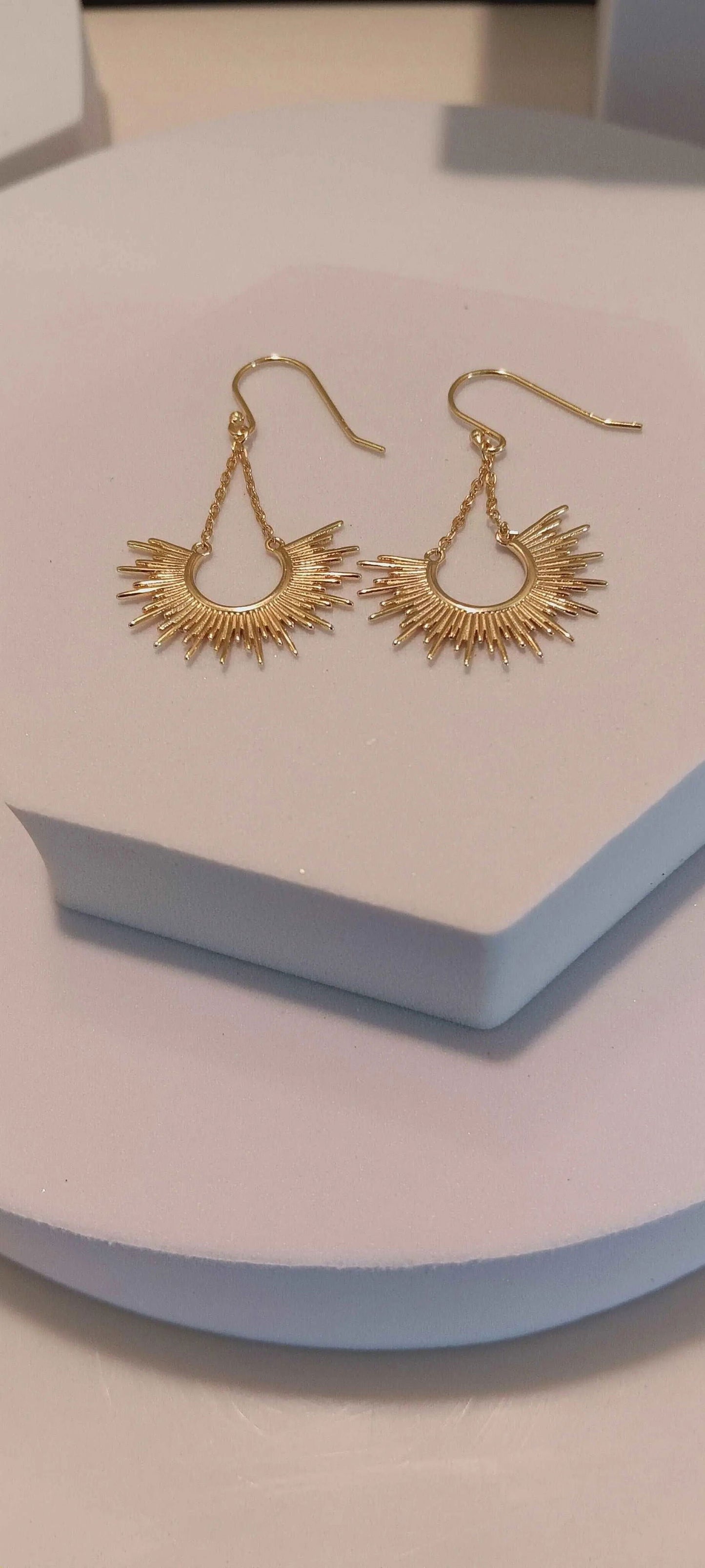 STERLING SILVER 14 KARAT GOLD PLATED SUNBURST EARRINGS - M H W ACCESSORIES LLC